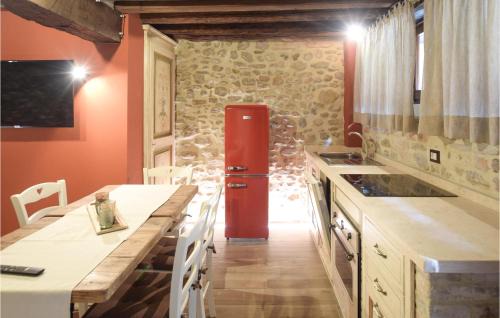 Castel Ritaldi Apartment | Lovely Apartment In Castel Ritaldi