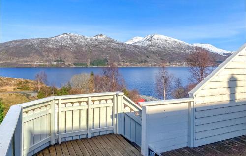 Alesund Apartment | Lovely Apartment In Ellingsøy