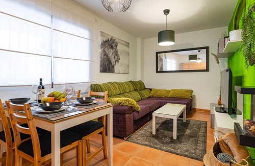 Monachil Apartment | Lovely apartment in Monachil with WiFi