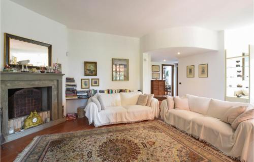 Rogno Apartment | Lovely Apartment In Rogno With Wifi