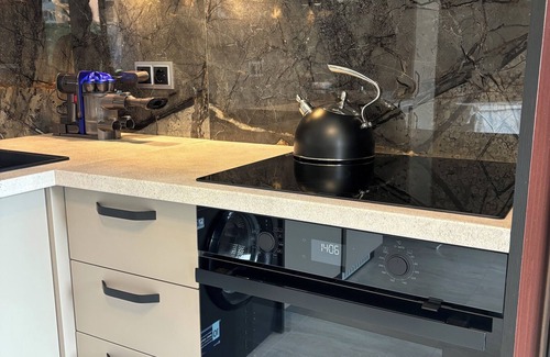 Mladost Apartment | Lovely apartment with WiFi in Sofia, near the Business Park. Free parking.