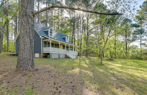 Apex House | Lovely Apex Vacation Rental on 7 Acres!