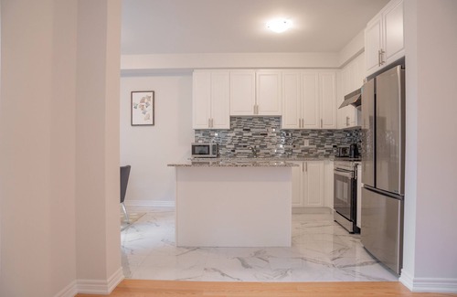 Markham Bed & Breakfast | Lovely Bedroom
