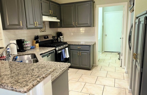 Edmond House | Lovely Central Edmond home 4bed 2bath