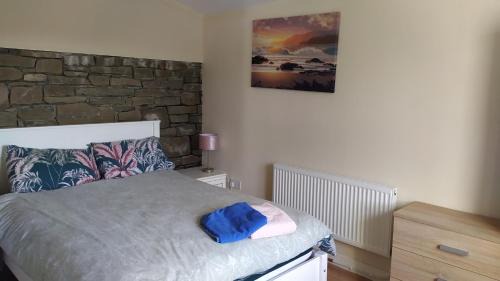 Keadue Apartment | Lovely cosy cottage close to Atlantic beaches