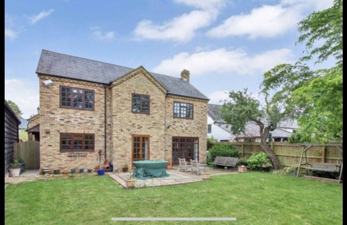 Clifton House | Lovely detached house with private walled garden. Situated in popular village.