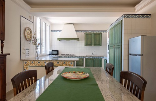 Modica Ski Chalet | Lovely Family Villa in Modica