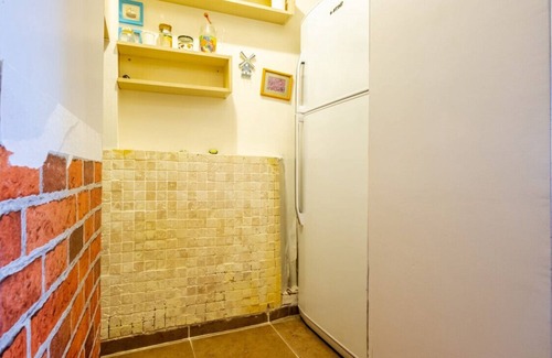 Adalar Apartment | Lovely Flat near Beach with Sea View in Buyukada
