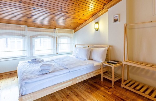 Harbiye Apartment | Lovely Flat near Trendy Attractions in Balat Fatih