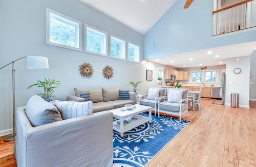 Folly Beach House | Lovely Folly Beach Home Just Steps to the Beach!