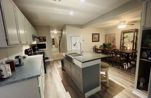 Jasper Cottage | Lovely get away waterfront home