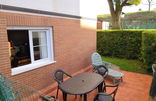 Gama Condo | Lovely ground floor with garden and terrace in urbanizac with pool