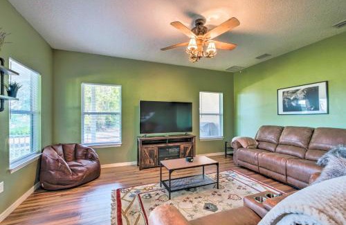 Edgar House | Lovely Hawthorne Home with Private Boat Dock!