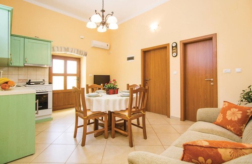 Bicici House | Lovely home in Barban with kitchen