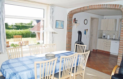 Ballum House | Lovely home in Bredebro with WiFi