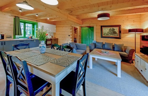 Siemczyno House | Lovely home in Czaplinek with lake view