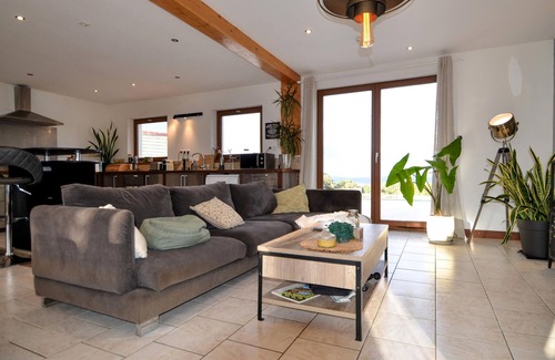 Mejannes-le-Clap House | Lovely home in Mejannes le Clap