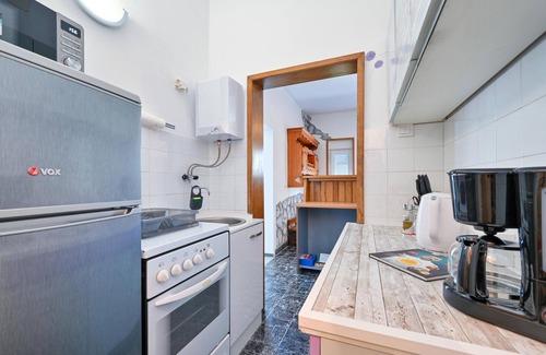 Breznik Plesivicki House | Lovely home in Gornja Reka with WiFi