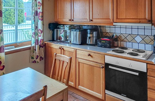 Lillesand House | Lovely home in Lillesand with sauna
