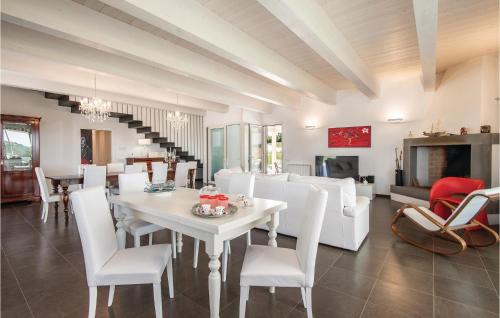 Montecastrilli House | Lovely Home In Montecastrilli