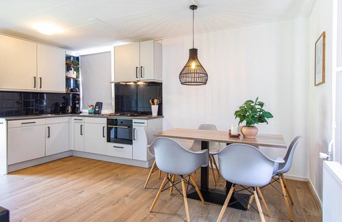 Noordwolde House | Lovely home in Noordwolde