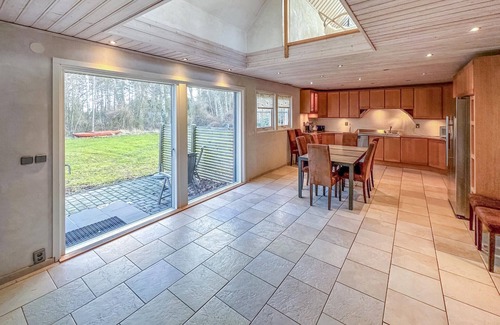 Nybrostrand House | Lovely home in Nybrostrand with sauna