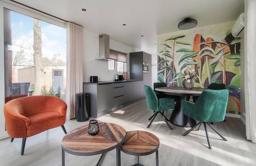 Oosterwolde House | Lovely home in Oosterwolde with WiFi