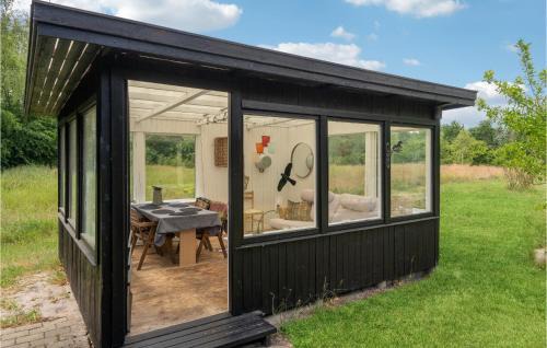 Frederikshab House | Lovely Home In Randbøl With Kitchen