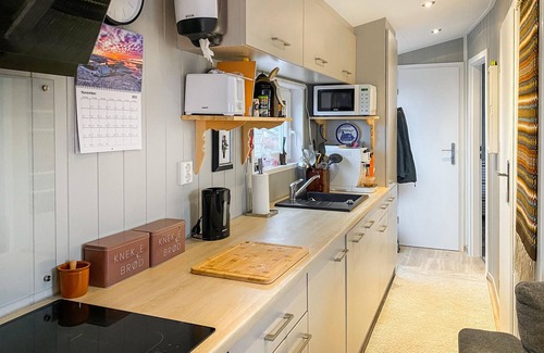 Smøla House | Lovely home in Smøla with kitchen
