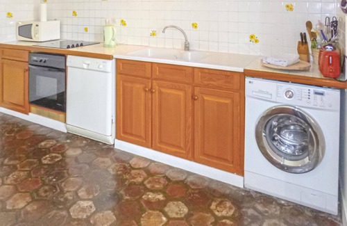 Vaudoy House | Lovely home in Vaudoy-en-Brie with WiFi