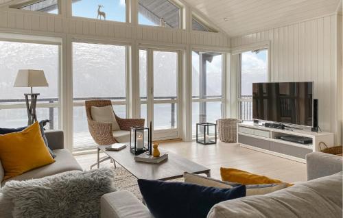 Valldal House | Lovely Home In Valldal