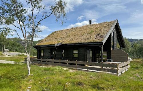Bjerkreim House | Lovely Home In Vikeså With Kitchen