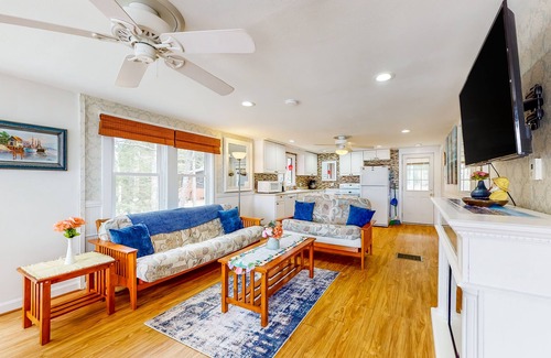 South Sanford House | Lovely lakefront home with deck, fire-pit, grill, private dock & pet friendly
