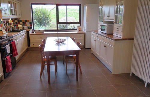 Hastings House | Lovely large, detached beach house with stunning sea views