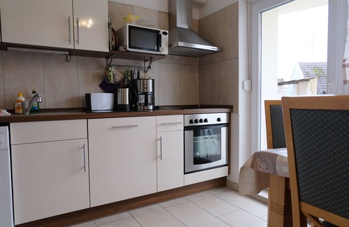 Leimen Apartment | lovely living ambience, 3 rooms absolutely quiet in the center, 4 km Heidelberg
