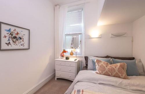 Stonehaven Apartment | Lovely main door 1 bedroom holiday flat with patio