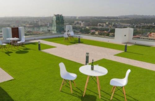 Labone Apartment | Lovely One Bedroom Apt at The Embassy Gardens with Fast Internet, Pool & Gym