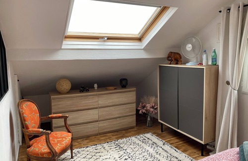 Lagny-sur-Marne Bed & Breakfast | Lovely single room in house with garden.