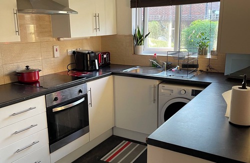 Deptford Apartment | Lovely & Spacious Flat @Creekside Deptford