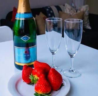 Sigtuna Apartment | Lovely studio in the citycenter of Sigtuna