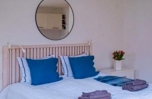 Sigtuna Apartment | Lovely studio in the citycenter of Sigtuna