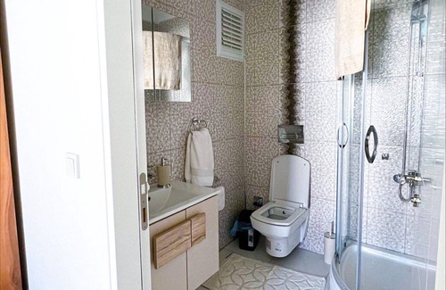 Basiskele Apartment | Lovely View 3 Bed Apartment - Close Sahil Izmit