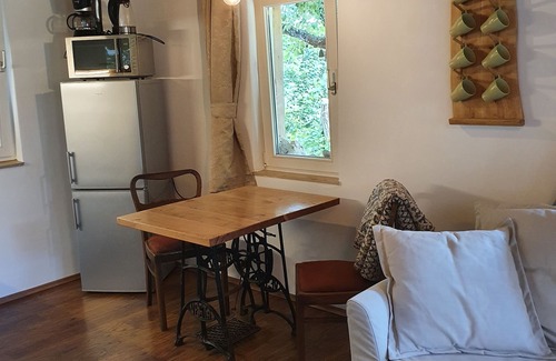 Michendorf Cottage | lovingly furnished cottage with terrace in the countryside