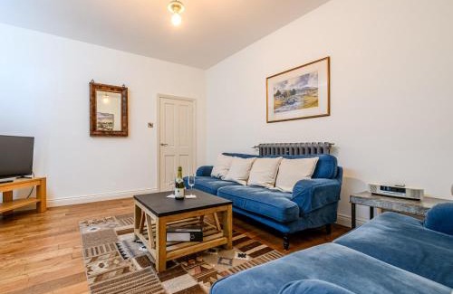 Austwick House | Low Bank