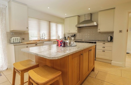 Aston Cottage | Lower Farm Barn