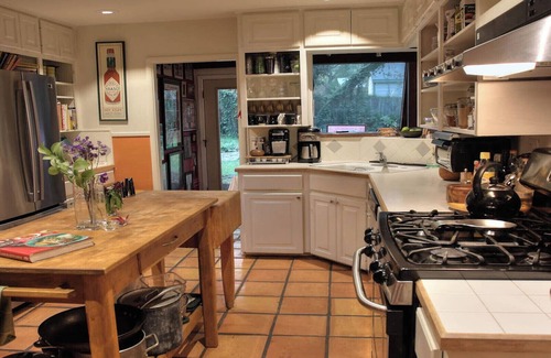 Zilker House | Lower holiday prices!.Close to the lake, park, Barton Springs & S. Congress