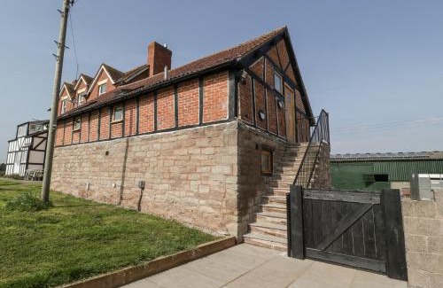 Bodenham House | Lower Venn Granary Apartment 2