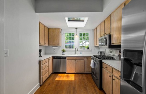 Mid City South House | LSU Garden District Home on Parade Route