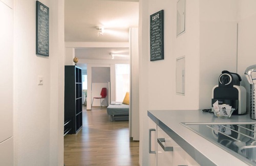 Lucerne Apartment | LU Mercury lll - Old Town HITrental Apartment