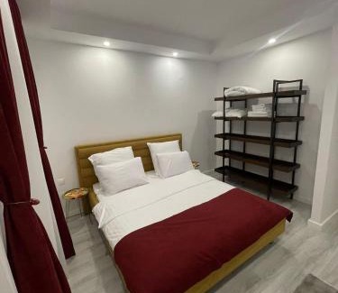 Stefanestii de Jos Apartment | Lucas investment Q14-302